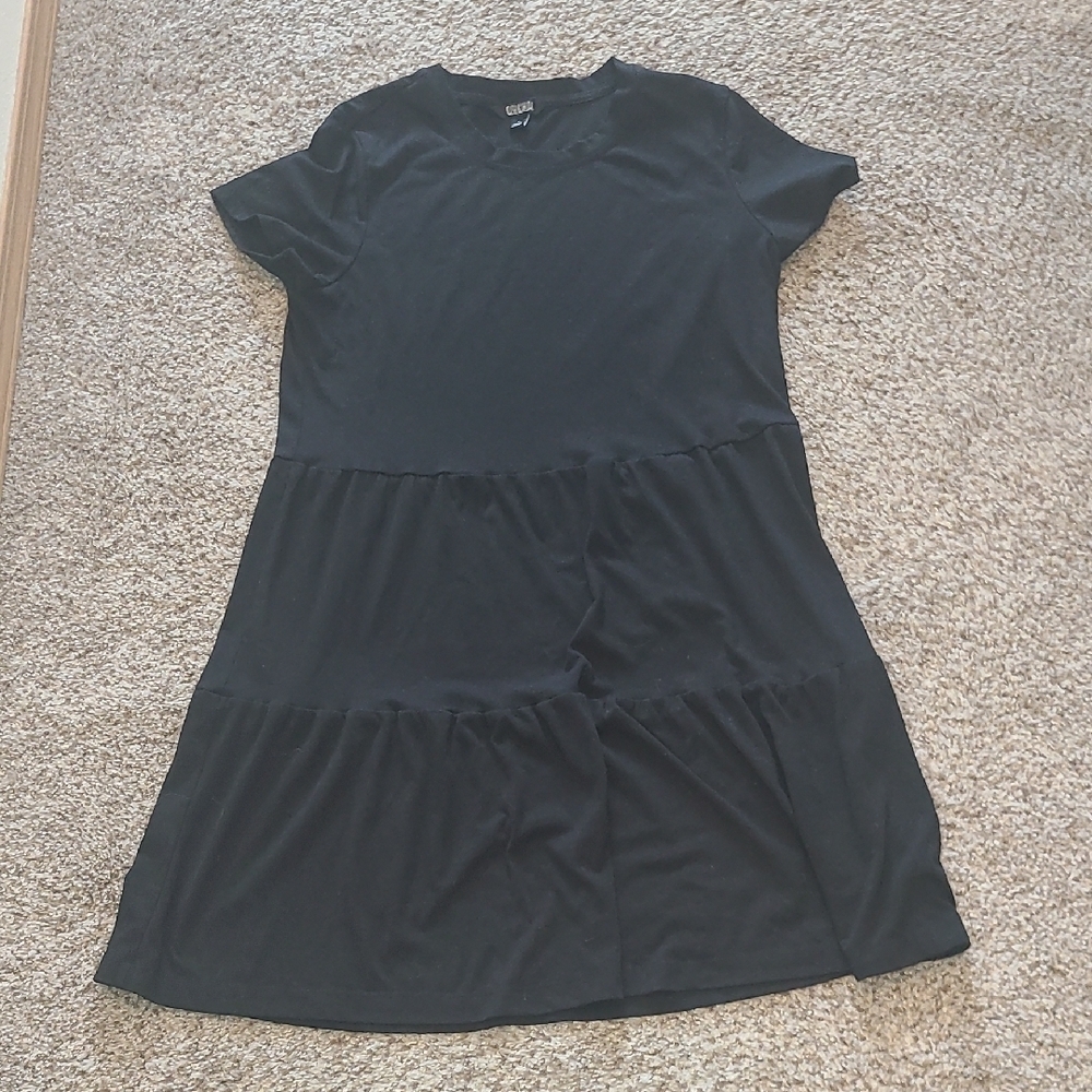 Nicole Miller Black Short Sleeve Dress
